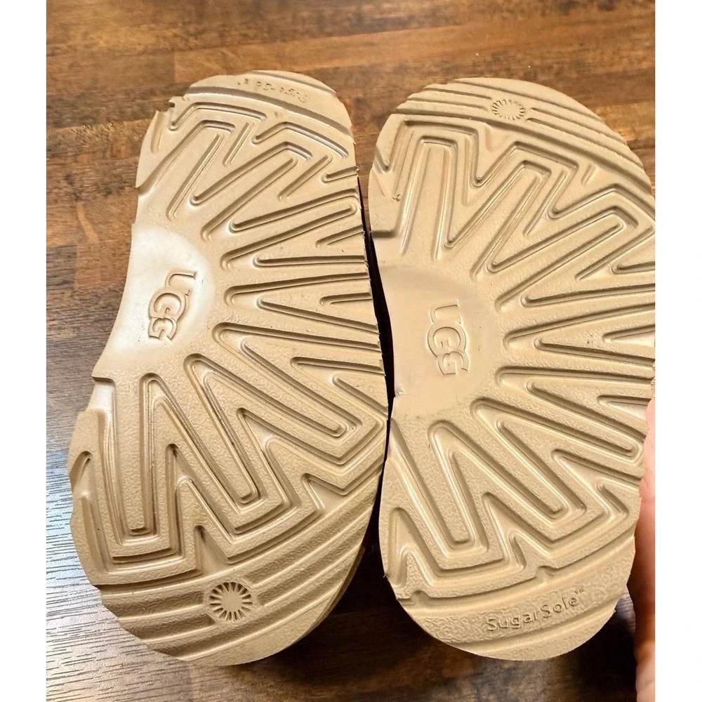 UGG these uggs